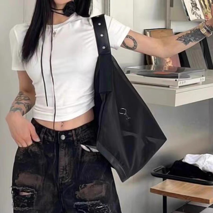 New women's bag with niche design, fashionable hollowed out mesh bag, casual and versatile, large capacity single_voghion.com