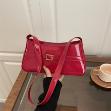 �¿ɫ���|�߼��|�Іμ���r�к��s�ٴ�ͨ�ڰ�С���OӋҸ�°�Ů