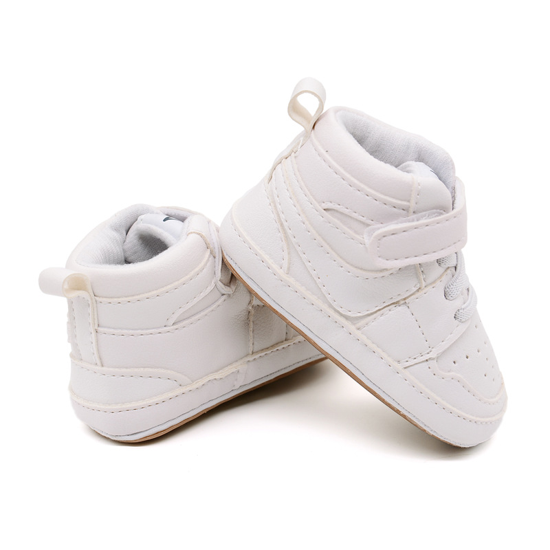 casual children's sneakers for early age