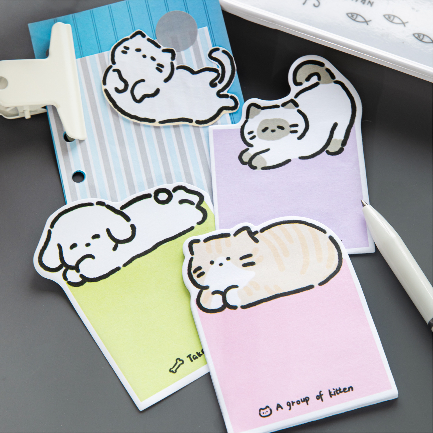 Notas adhesivas de Mo Mo, serie de graffiti de animales pequeños, dibujos animados lindos, notas de estudiantes de gatos, notas, mensajes N publicaciones