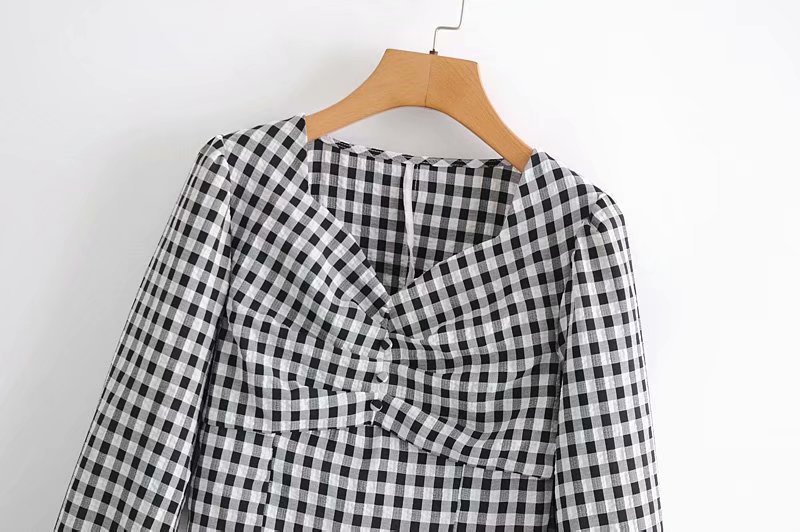 black and white plaid pleated blouse NSAM27839