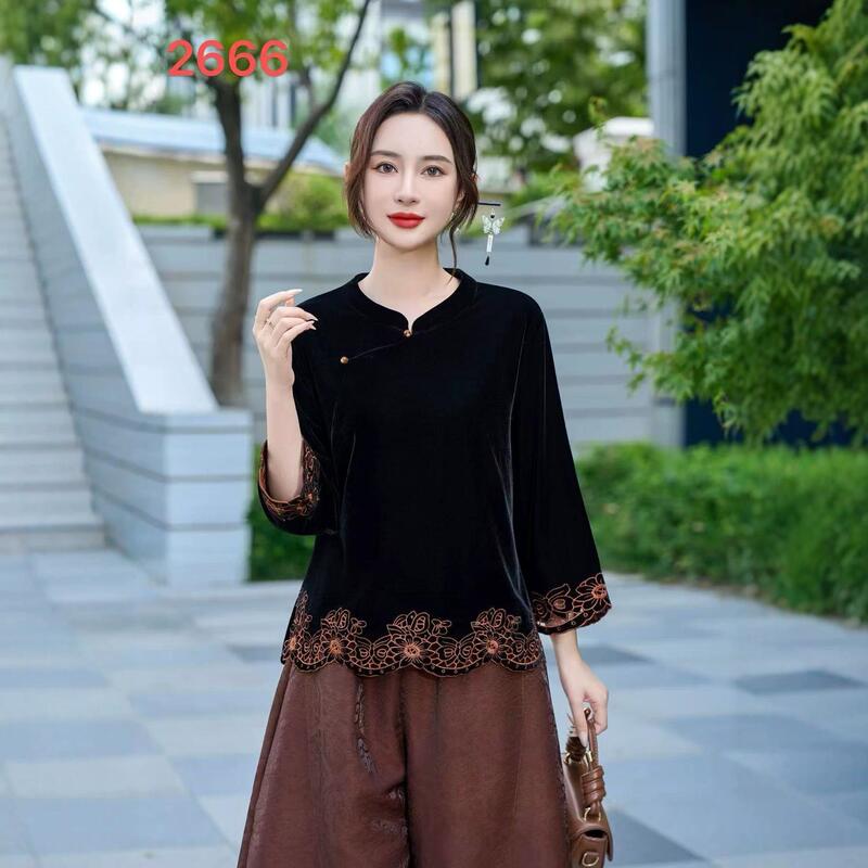 New Chinese-style retro lace patchwork stand-up collar diagonal placket velvet top for women, new spring fashion, unique and stylish blouse