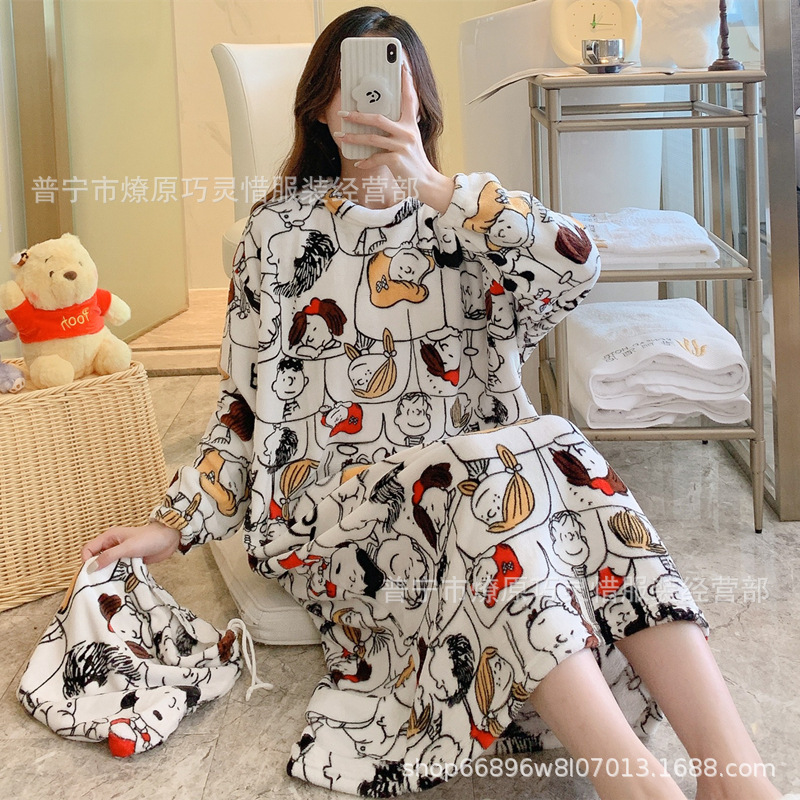 Pijamas de mujeres otoño invierno de franela lindo dibujo animado 2024 nuevo coral de lana gruesa falda cálida ropa para el hogar