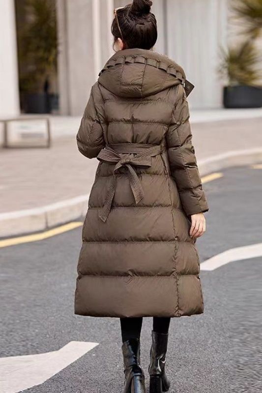 高档羽绒服女长款韩版气质修身加厚2025新年新款过膝收腰显瘦淑女