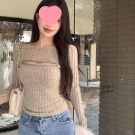 设计感镂空拉链长袖恤女秋冬新款修身显瘦辣妹纯欲风短款上衣潮