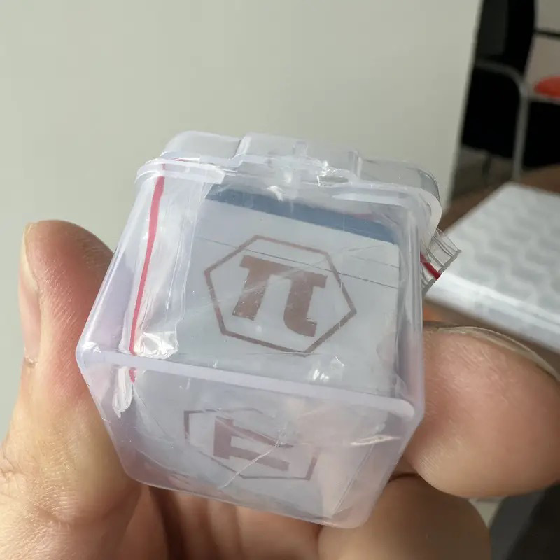 블루 오일리 1개(시험용 크기) - 파이 - 투명 아크릴 상자 포장