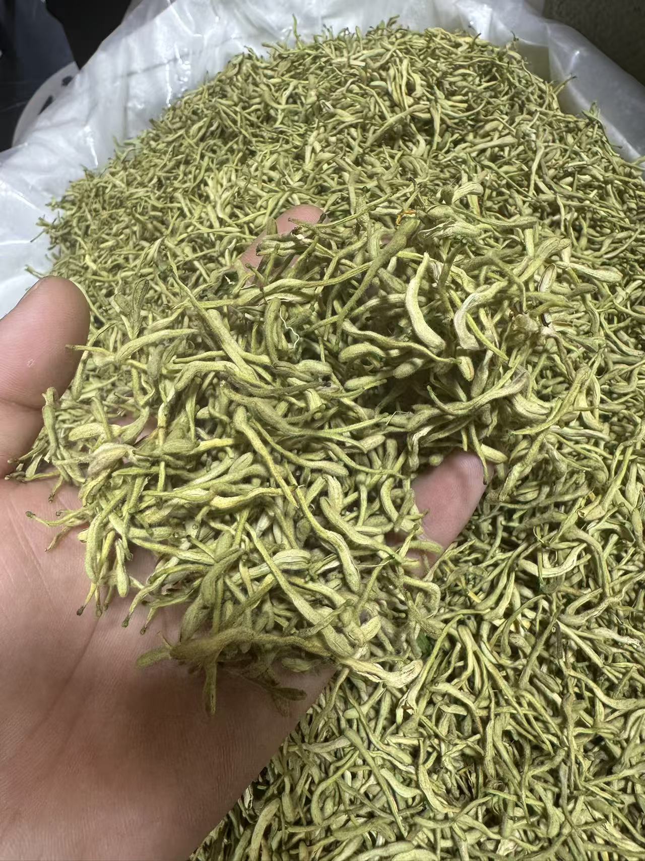 Honeysuckle Flower Tea Jin Yin Hua Dried Loose Herbal Tea 1000g Bulk Bag preparation