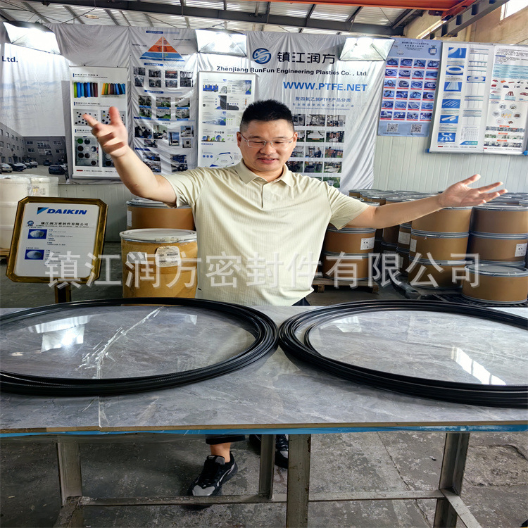 供应大规格聚四氟乙烯碳纤维泛塞封. 大尺寸RPTFE黑色泛塞封