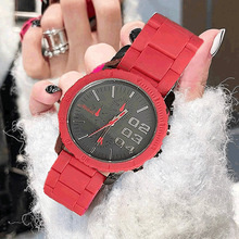 2024�¿���z���W�t��Ͱ��Lͬ��r�г���Ůʿ�ֱ���H��W�����