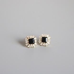 �͹�925�y�18K���p���Wҫ���ʯ��ᔶ��h�����ͨ�ڴ���ճ�Ů