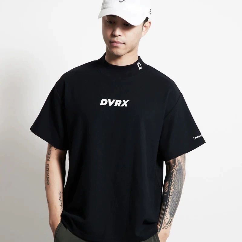 검은색