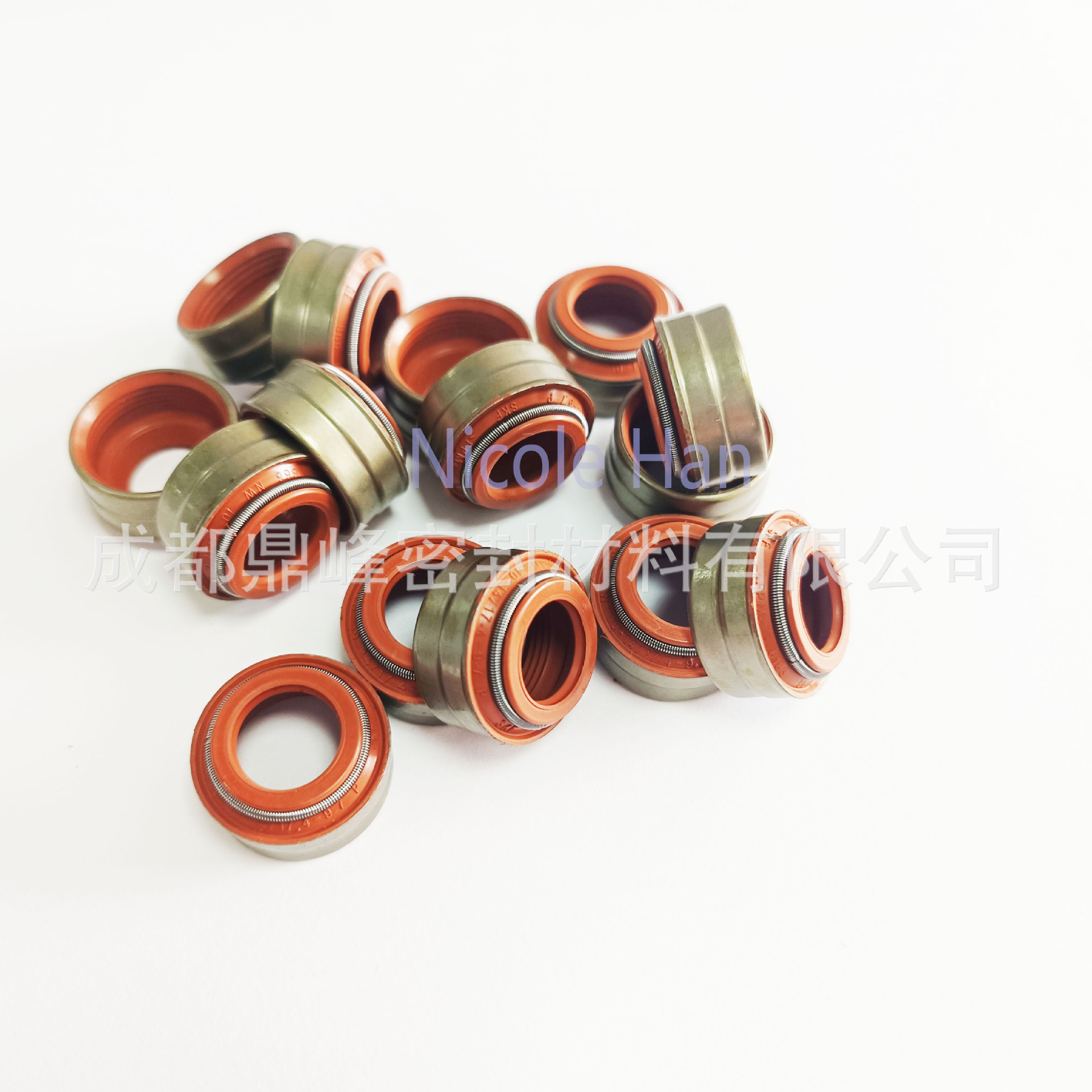 大量供应优质FKM NBR材质汽车气门油封16金属气门密封