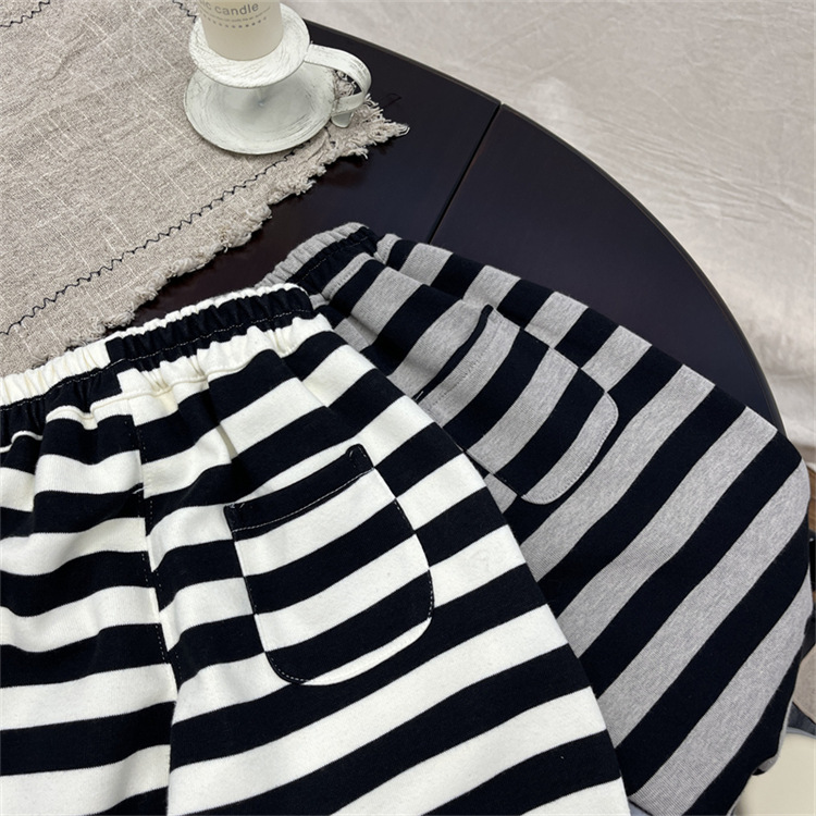 Pantaloni sportivi casual da bambino e bambina in stile occidentale, grandi pantaloni in PP per neonati, pantaloni larghi a righe in cotone per bambini_voghion.com