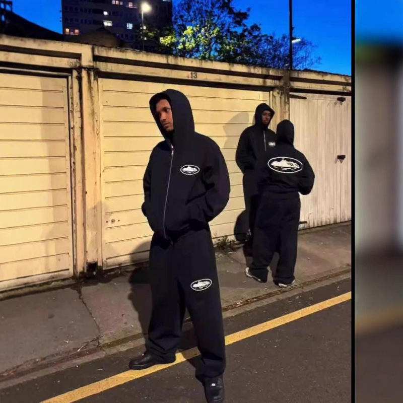 American Street Hip-Hop Alcatraz Print Fleece-Lined Zip-Up Hoodie Set with Jogger Pants for Men and Women Trendy Brand