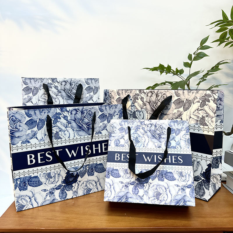 藏蓝色玫瑰花生日伴手礼袋服装店包装袋白卡纸节日礼品袋花束