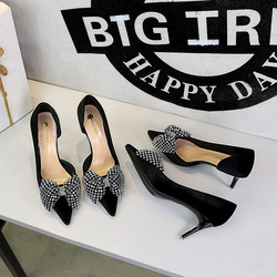 1363-AH122 Korean version stunning oversized rhinestone bow pointed toe kick side hollow out Xishi velvet single shoe for women
