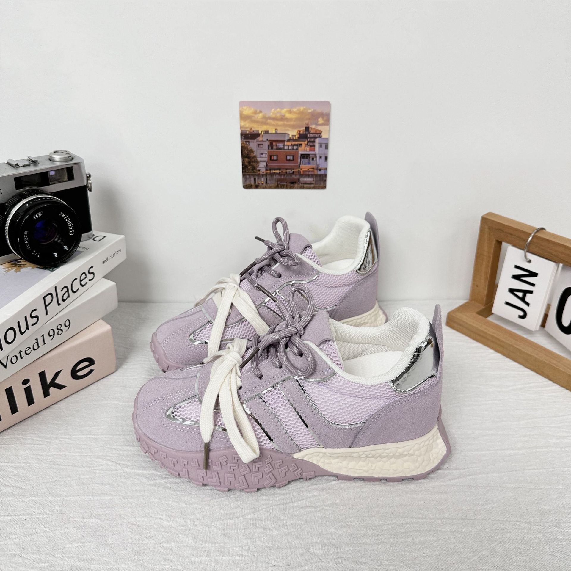 A9915 zapatos de entrenamiento alemanes de suela gruesa para mujer 2025 nuevos zapatos de papá de primavera y otoño realzados zapatos Forrest Gump deportivos y de ocio de todo fósforo