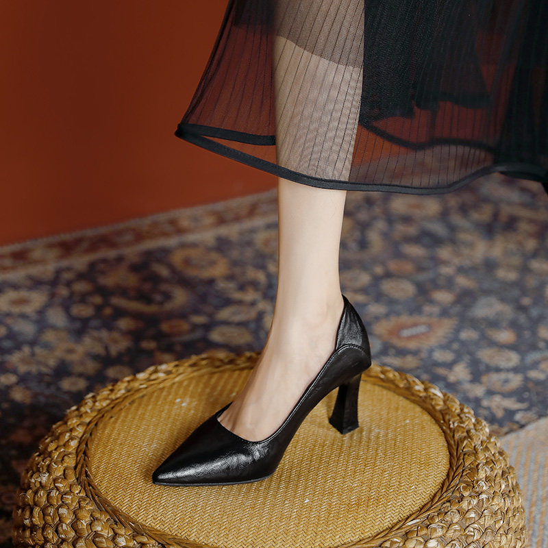 Black Professional High-Heeled Shoes for Women That Don'T Tire Your Feet, New Style, Thick Heel, Soft Leather, Commuting, Work Interview, Pointed Toe Single Shoes for Women