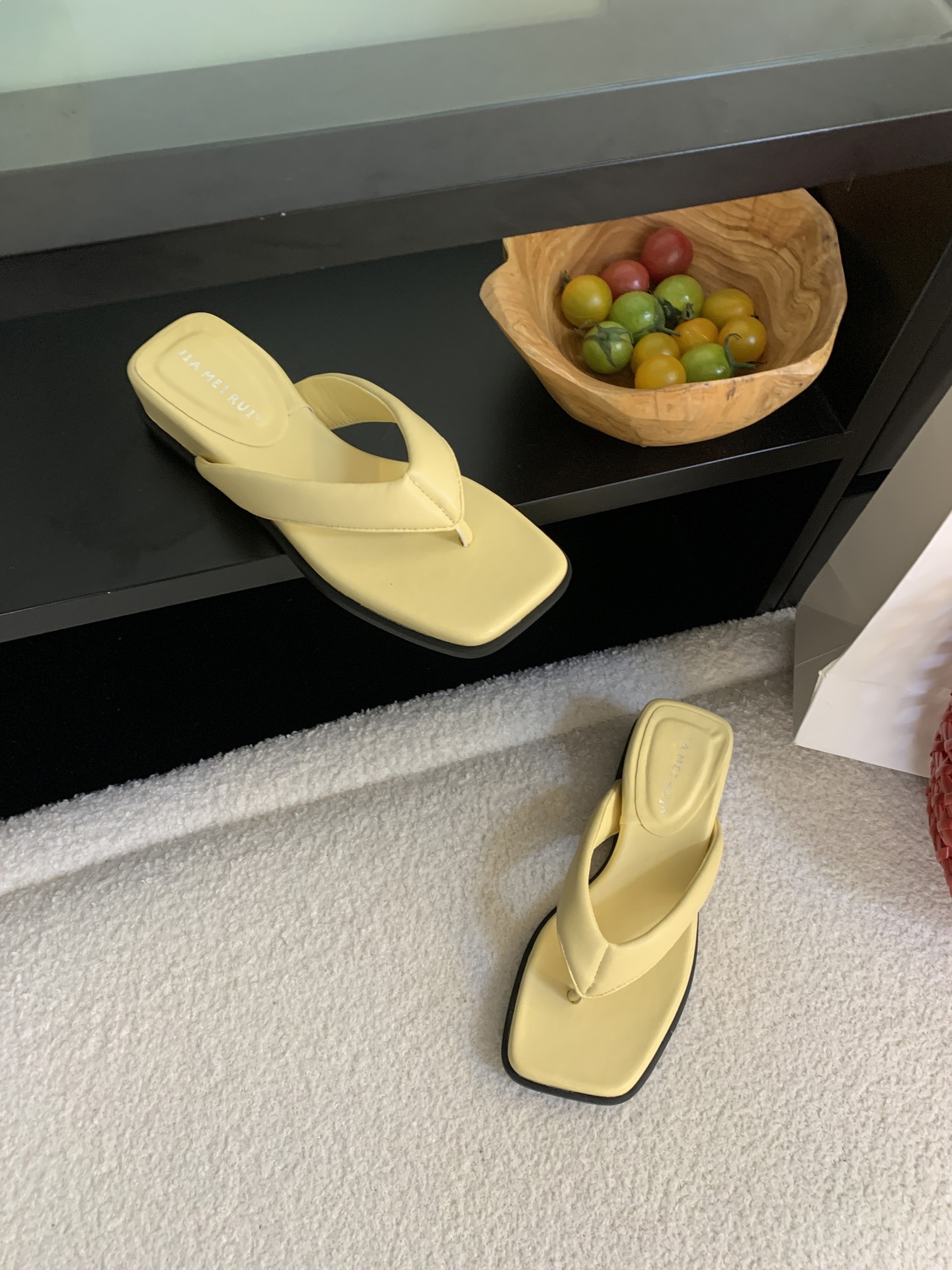 Women's Wedge Flip-flops Square-toed Thong Sandals For Summer_voghion.com