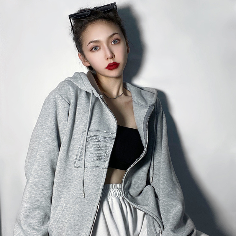 2021 유럽과 미국의 가을과 겨울 새로운 후디 크루 넥 느슨한 편지 라인 스톤 지퍼 카디건 스웨터 기모