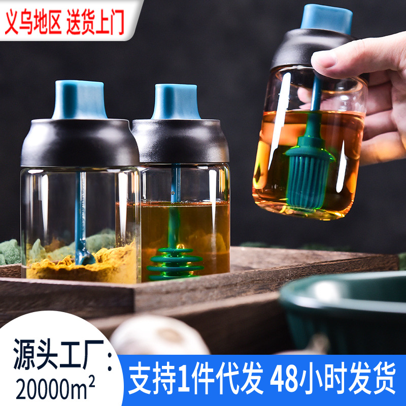 Manufacturer wholesale silicone oil brush lid spoon integrated glass seasoning bottle kitchen salt MSG moisture-proof sealed seasoning bottle