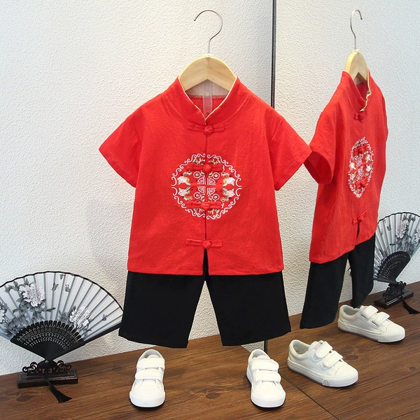 Symmetric flower set red