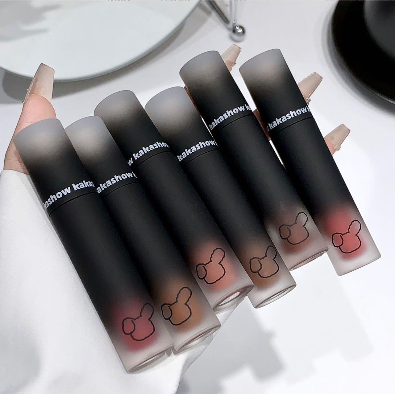 kakashow Cute Little Bear Lip Gloss Lip Paste matte, velvet, natural and nude color, not easy to stick to the rim of the cup, making it look fair undefined