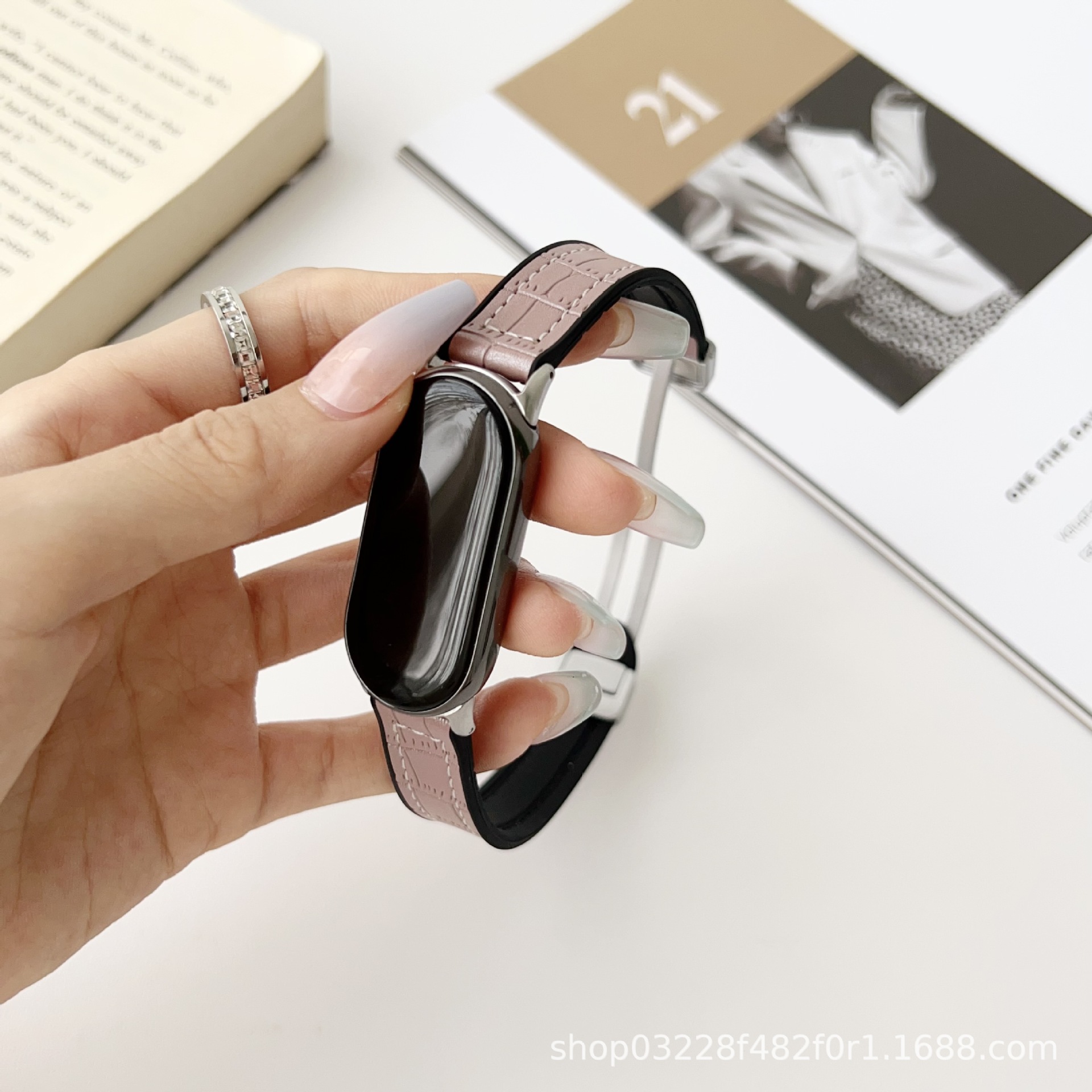 로즈 골드 [실버 버클]]