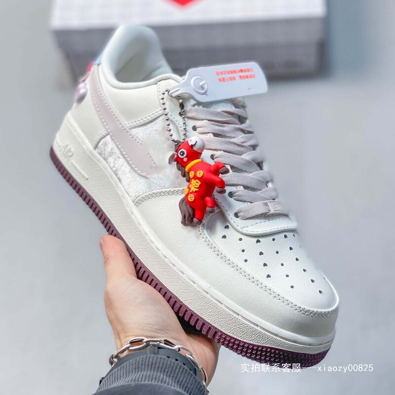 Air Force One Af1 Valentine's Day Limited Edition Sneakers for Women, White and Pink Versatile Trendy Shoes, Low-Top Casual Shoes for Couples, Putian Shoes