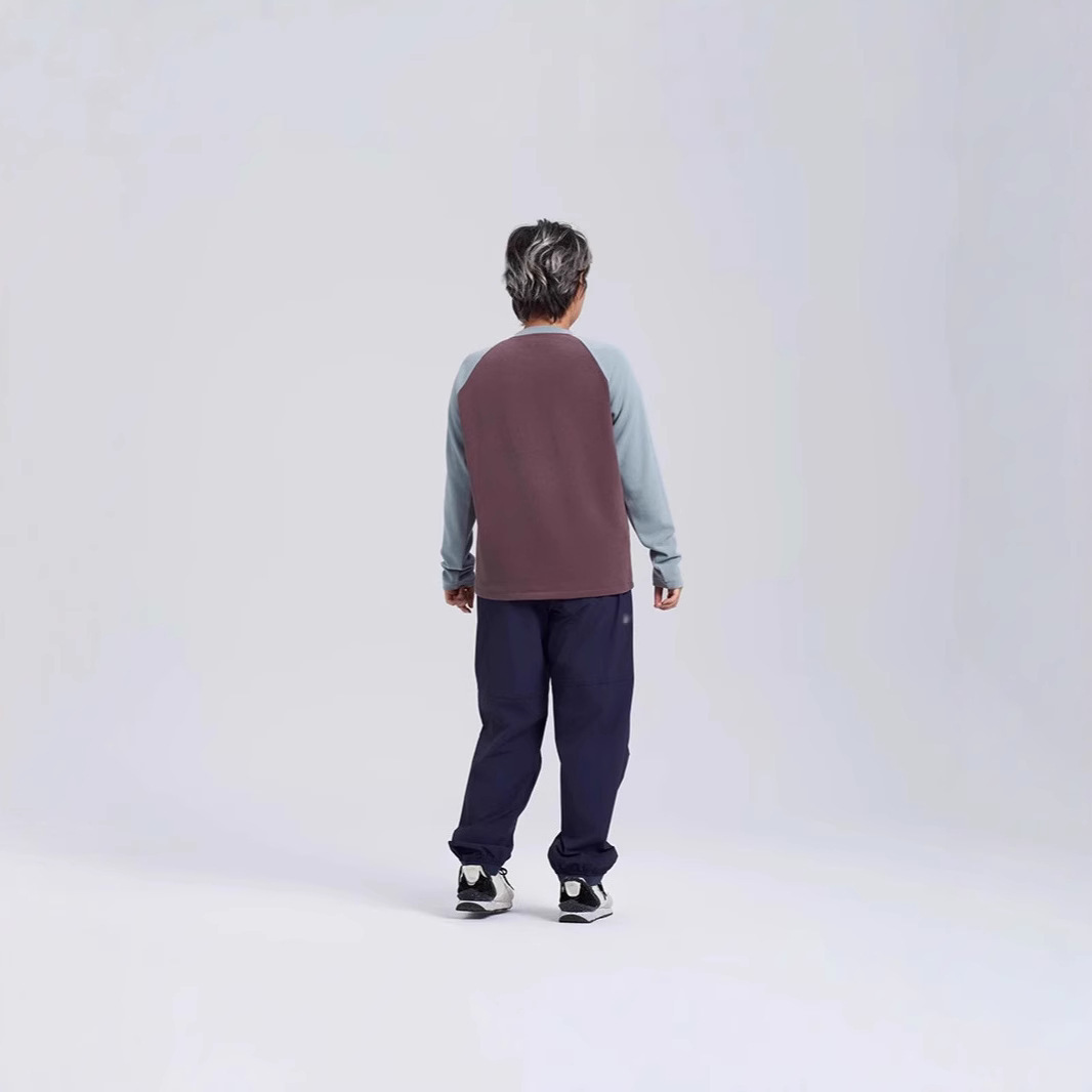 [가을 신제품] 2024 숙녀 신제품 가을 스포츠 경량 샌딩 컬러 긴 소매 티셔츠