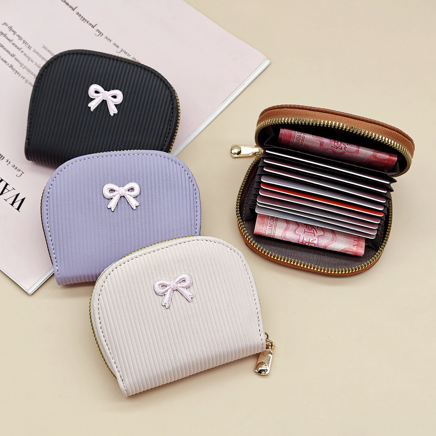 New Niche Design Bowknot Accordion Card Holder for Women, Compact and Exquisite Card and Coin Storage Pouch, Striped Wallet