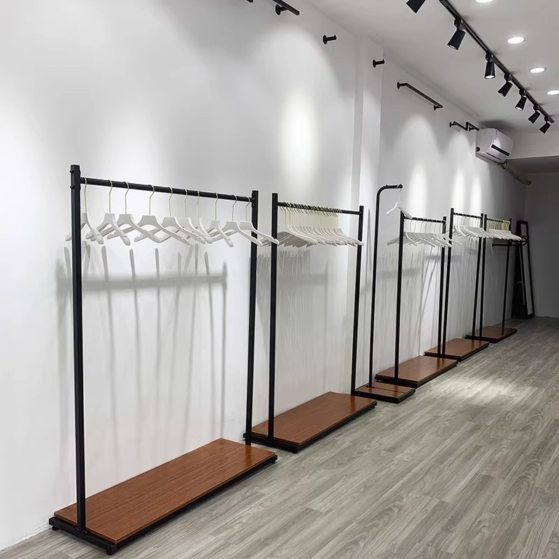 Tienda de ropa colgar percha de ropa tubo cuadrado hierro forjado negro tipo suelo colgante lateral estante de boda tienda de ropa infantil estante de exhibición de estantes de isla