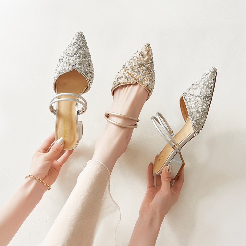Sandal đính đá nữ đế thấp quai mảnh phối váy — BL139 màu bạc