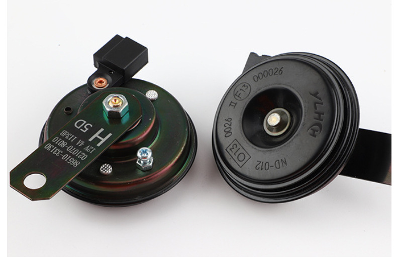 Auto Horn Car Speaker Single Plug Basin-Shaped Speaker Waterproof Whistle Electric Horn Suitable for Toyota Cars