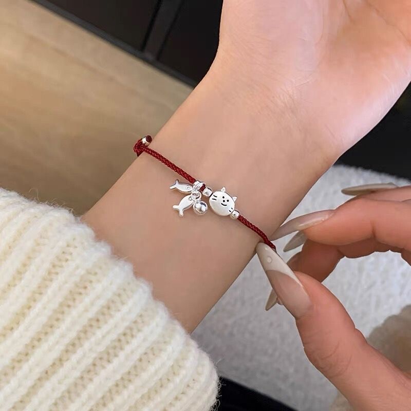 Xiaoyu Red Rope Bracelet New Style Best Friend Benmingnian Couple Hand Rope Hand-woven Adjusting National Fashion Gift All-match