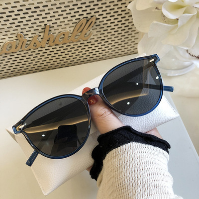 New retro rivet polarized sunglasses Xiaohongshu same style sunglasses for men and women small frame glasses SG20136 wholesale