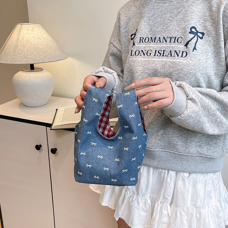 大容量の新しい刺繍漫画かわいいハンドバッグ女性化粧品収納外出やショッピング多用途女の子|undefined