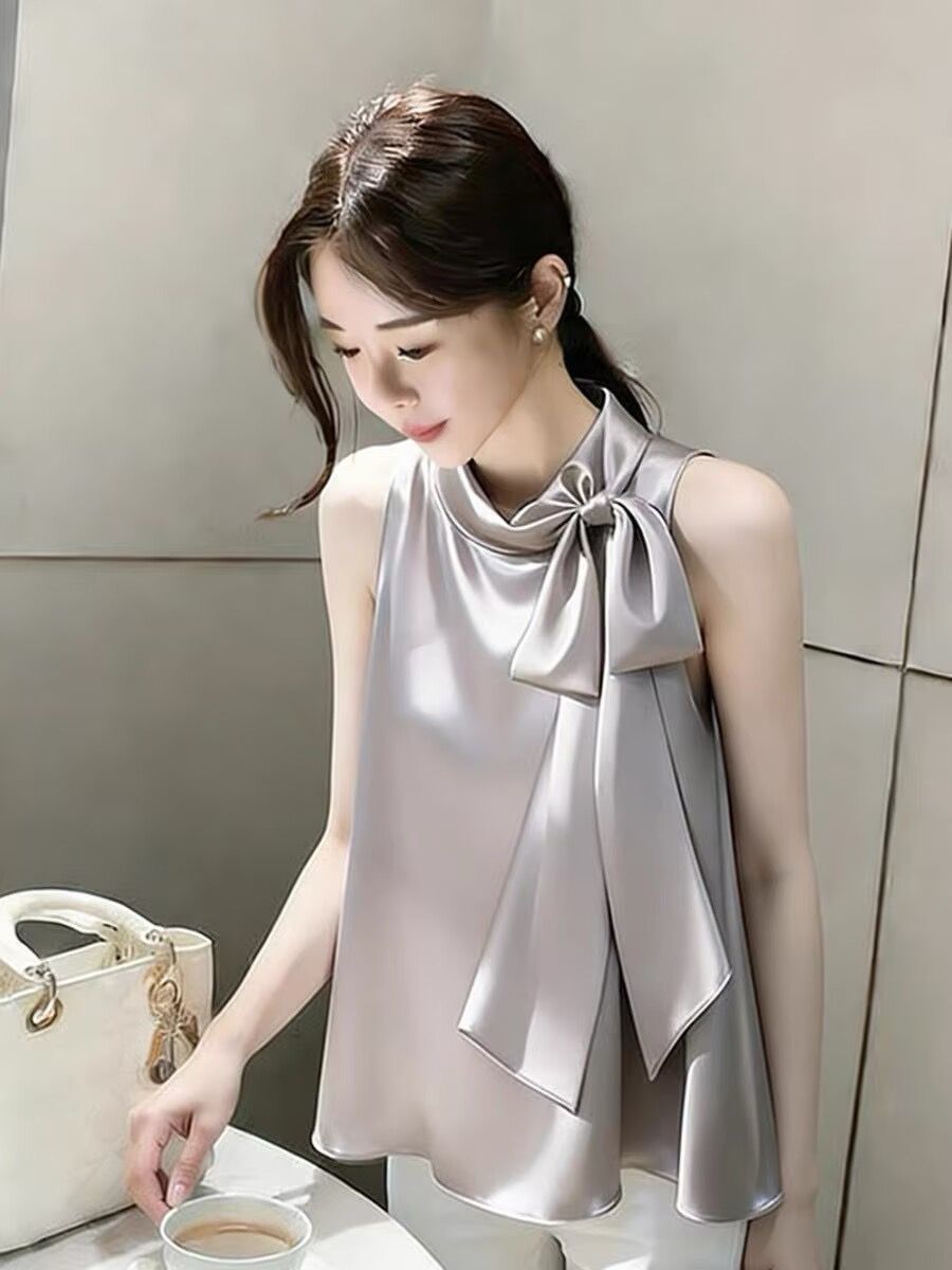 Áo hai dây satin cổ yếm phong cách Pháp — màu xám