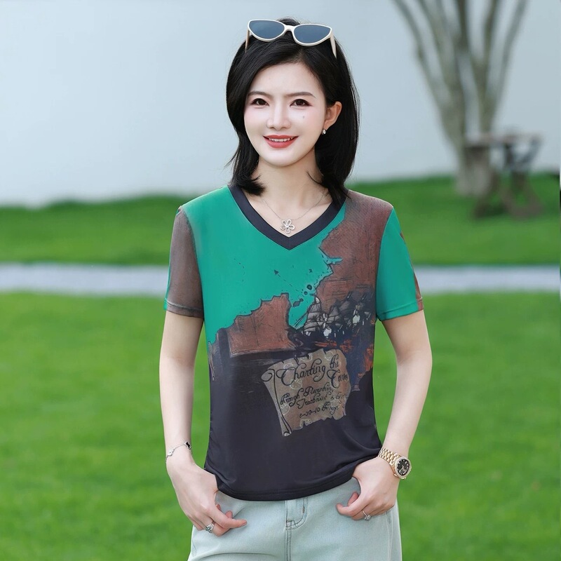 V-neck floral print waist-cinching pleated short-sleeve T-shirt for women, new summer style, stretchy, slimming, age-reducing, versatile trendy top