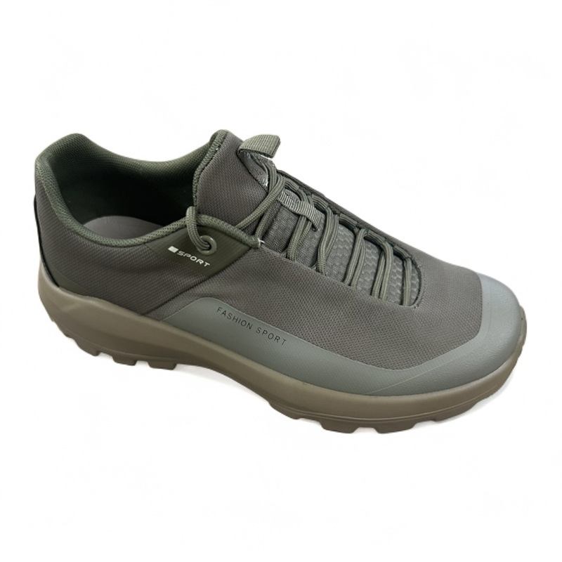 Zapatos deportivos para hombres nuevos zapatos de montaña ligeros y transpirables parejas cómodos zapatos deportivos al aire libre con suela suave al por mayor
