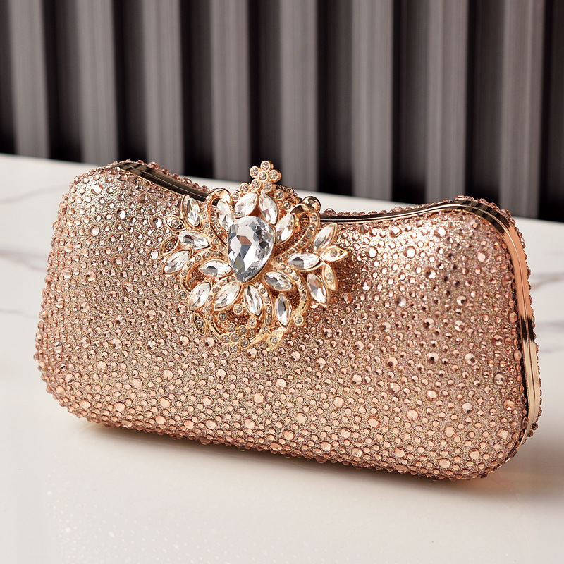 2025 bolsas de cena de diamante de lujo europeas y americanas vestidos de fiesta bolsas de mano de mujeres nobles cheongsam bolsas de fiesta de mujeres