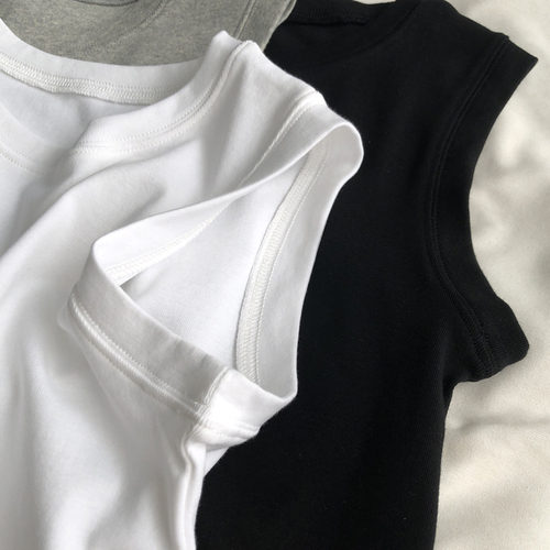 Simple and Elegant, Bra-Bottoming Body-Shaping Versatile Summer Tank Top for Women, Sleeveless Pure Color Base Shirt, Can Be Worn as a Top with a Straps