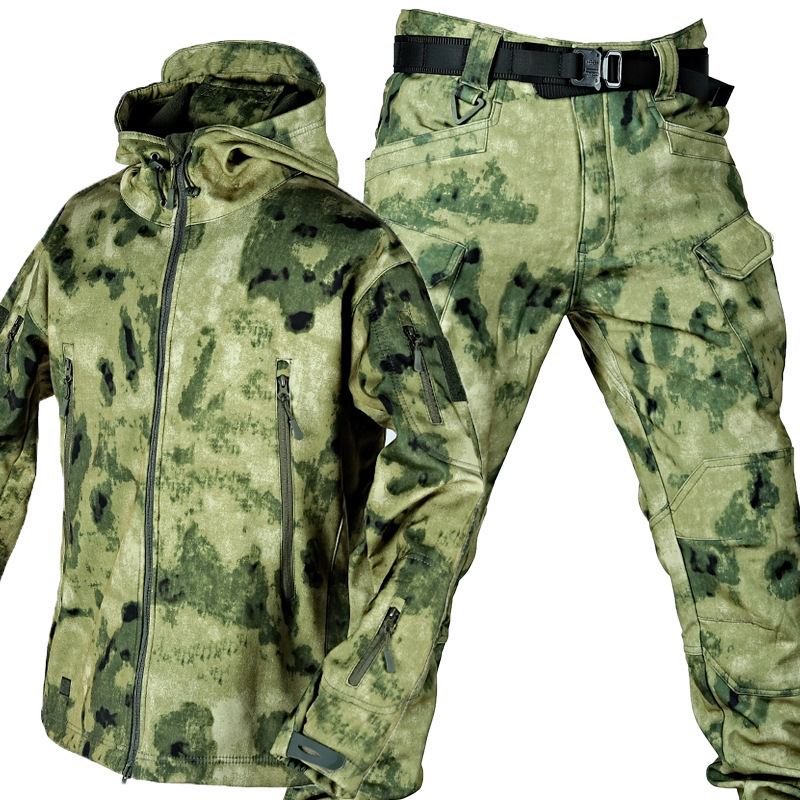 户外鲨鱼皮保暖套装防寒保暖迷彩加绒加厚服秋冬软壳大码冲锋衣|undefined