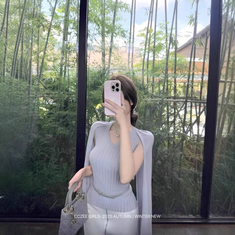 CCZEE矜贵佳人假两件斗篷腰带针织上衣女正肩修身收腰v领百搭|undefined
