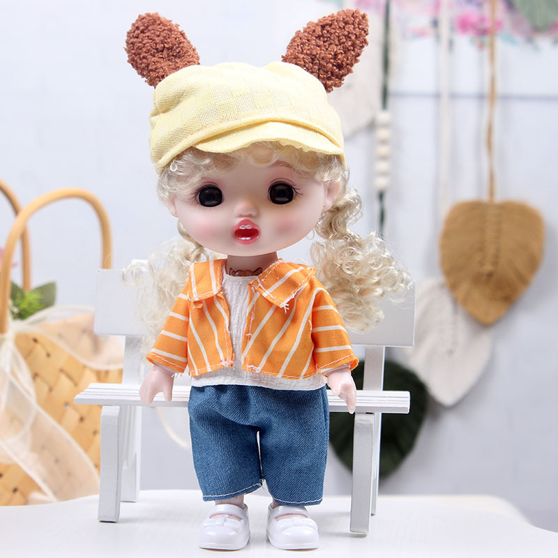 Venta al por mayor 22cm comercio exterior nuevo estilo venta caliente leche linda muñeca de vinilo linda princesa niña jugar a la casa juguetes