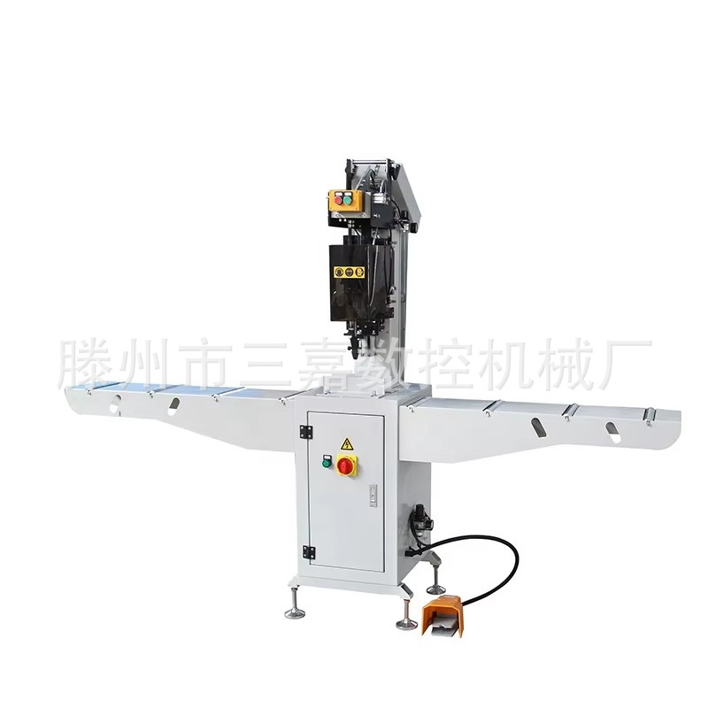 �ִܸ���ͷ�ֳ��ݶ����̻� PVC�����Ŵ��豸 �ֳĴ򶤻�š��˿��