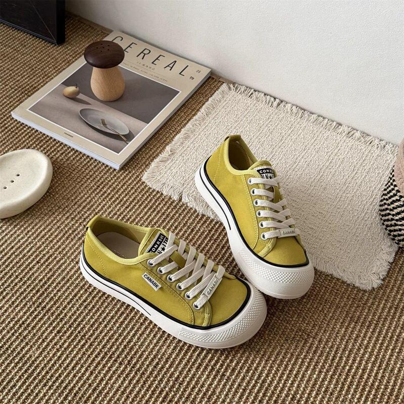 2026 New Korean Style Thick-Soled Canvas Shoes for Women, Classic Retro Round-Toe Lace-Up White Shoes, Versatile Casual Sneakers