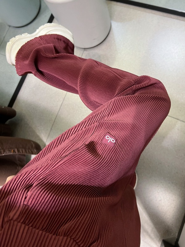 alo高腰直筒褶皱阔腿休闲裤宽松显瘦舒适轻盈透气裸感瑜伽女长裤|undefined