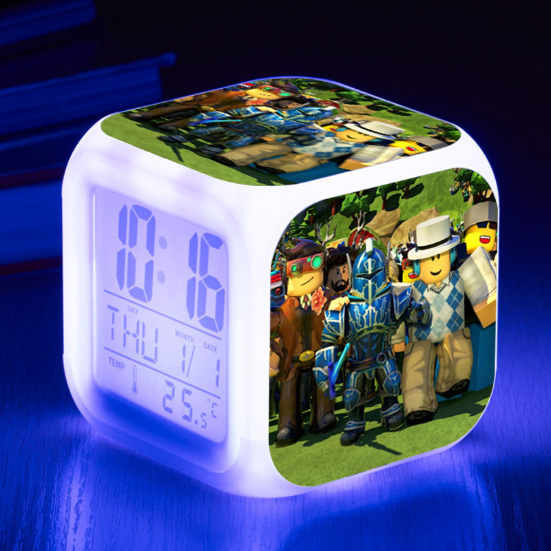 跨境直供新品定制创意七彩发光变色卡通数字 BOBLOX四方钟闹钟