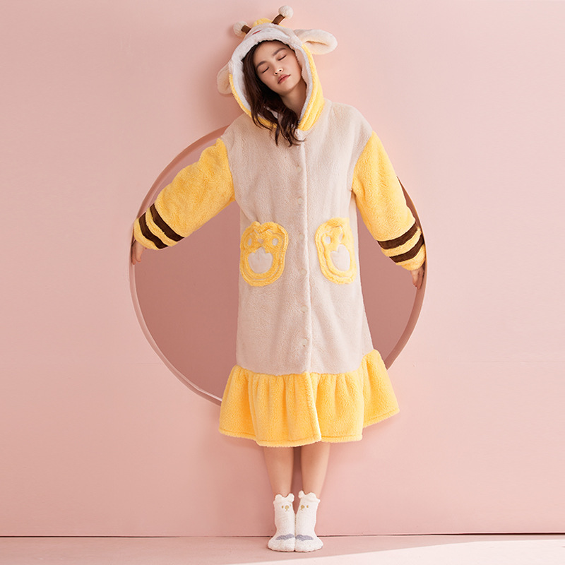 Nightgown Image 9